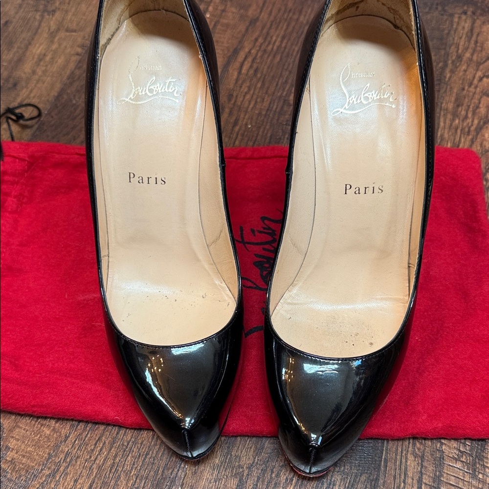 Louboutin Rolandos - Picture 2 of 10